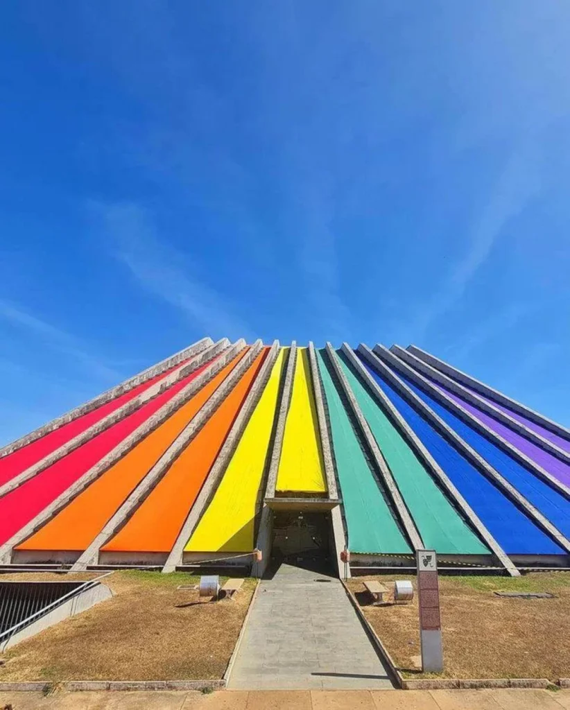 Mais antigo clube LGBT de Brasília, Victoria Haus fecha as portas - Guia  Gay Brasilia