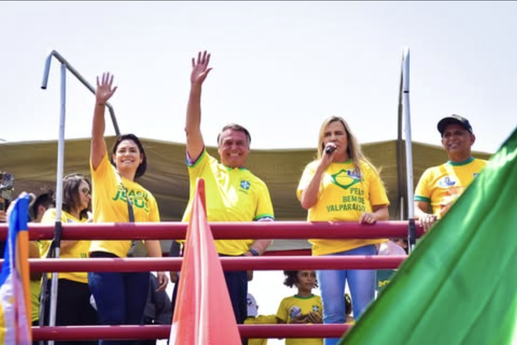 Celina Leão publicou vídeo ao lado de Michelle e Jair Bolsonaro. Foto: Reprodução/Redes Sociais