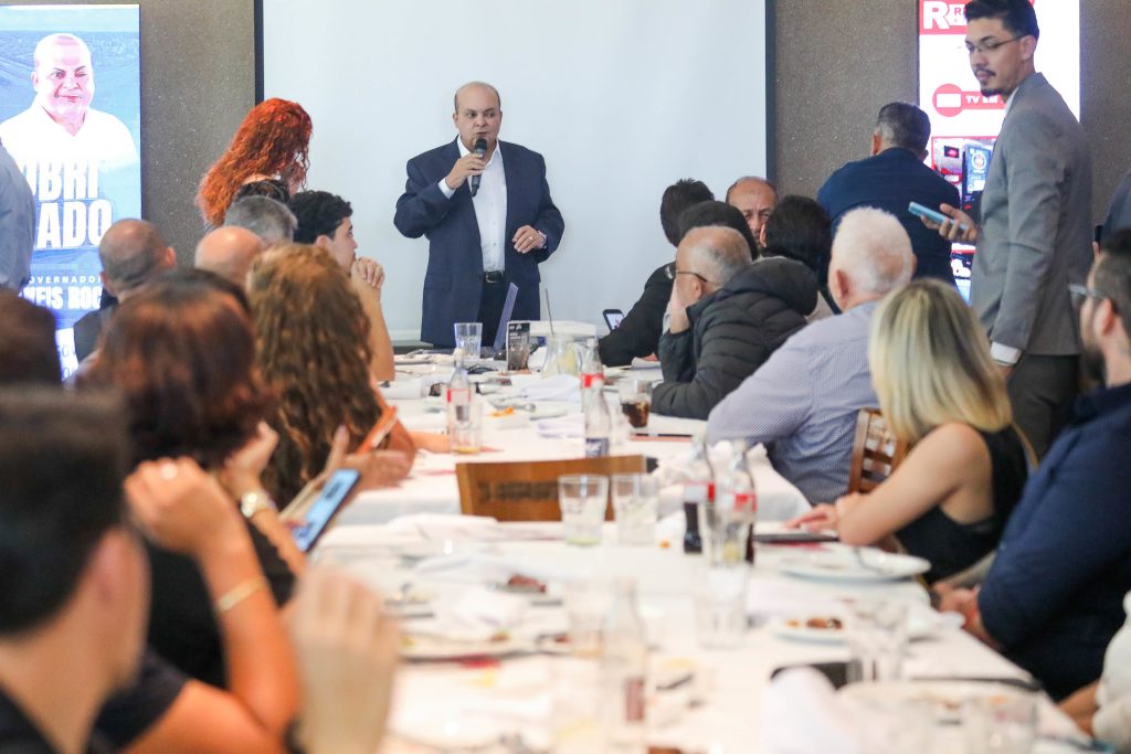 Diante de empresários, governador destacou transformação na infraestrutura de Vicente Pires. Foto: Renato Alves/Agência Brasília