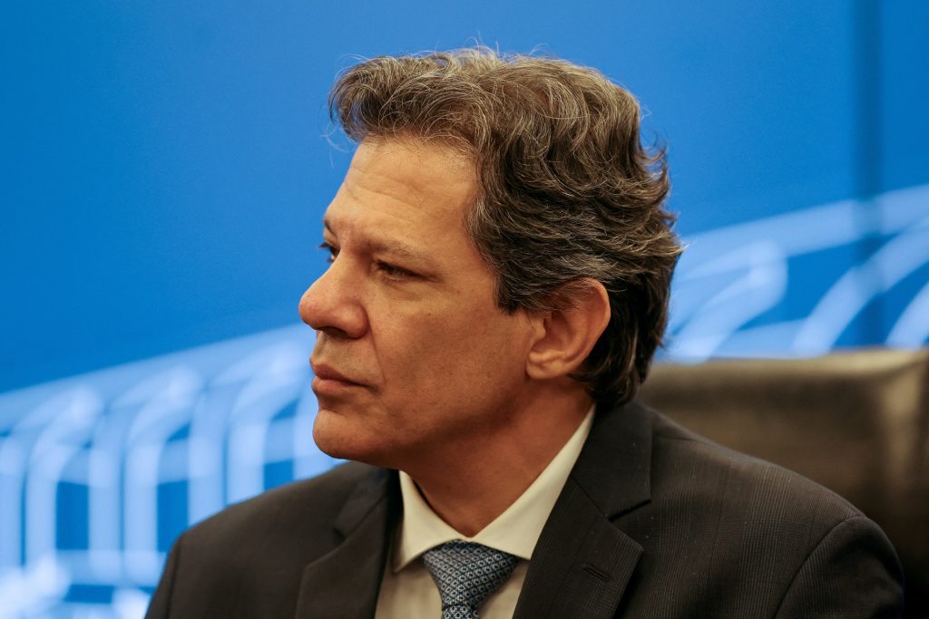 Ministro da Fazenda, Fernando Haddad, participa de entrevista coletiva à imprensa em Brasília 28/08/2025 REUTERS/Jorge Silva