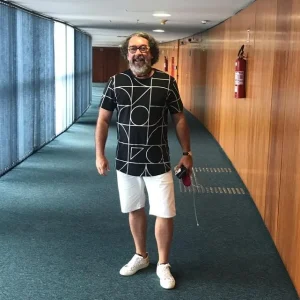 Kakay vai de bermuda ao STF. Foto: Arquivo Pessoal